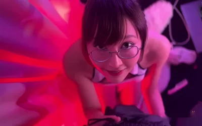 Dinalasan ang pag iyot kay kabet