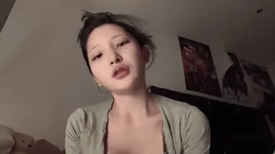 Magaling kumantot si theresa